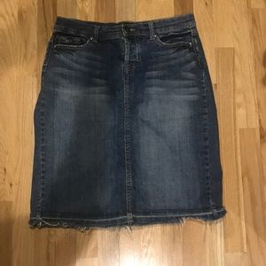Denim skirt
